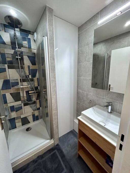 Splendid 92M2 Renovated, 4 Rooms Charenton-le-Pont Kültér fotó